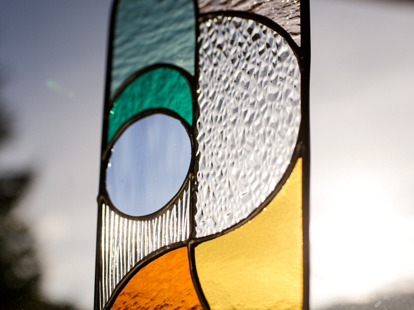 Nowoczesny witrażowy łapacz słońca - suncatcher