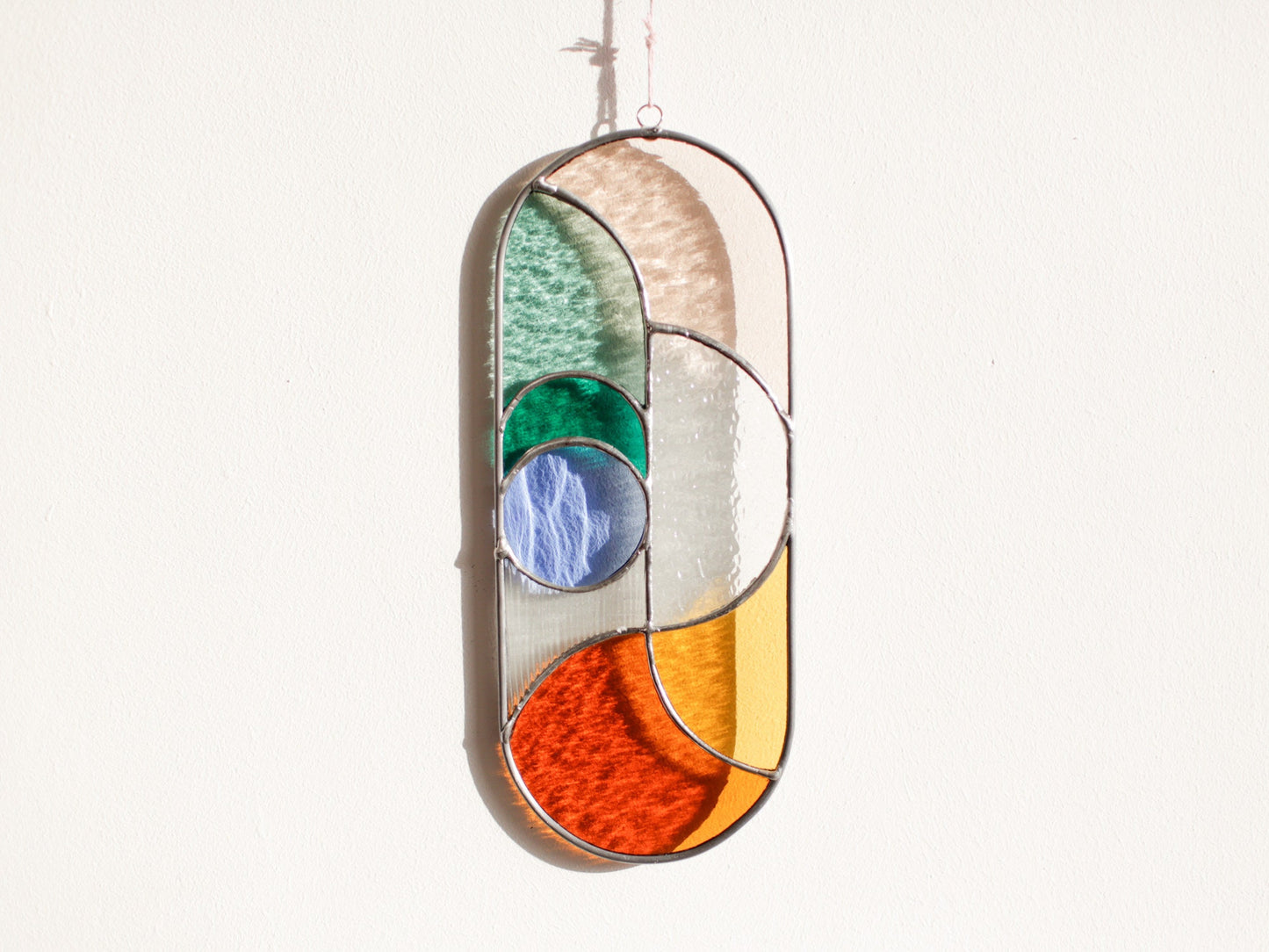 Nowoczesny witrażowy łapacz słońca - suncatcher