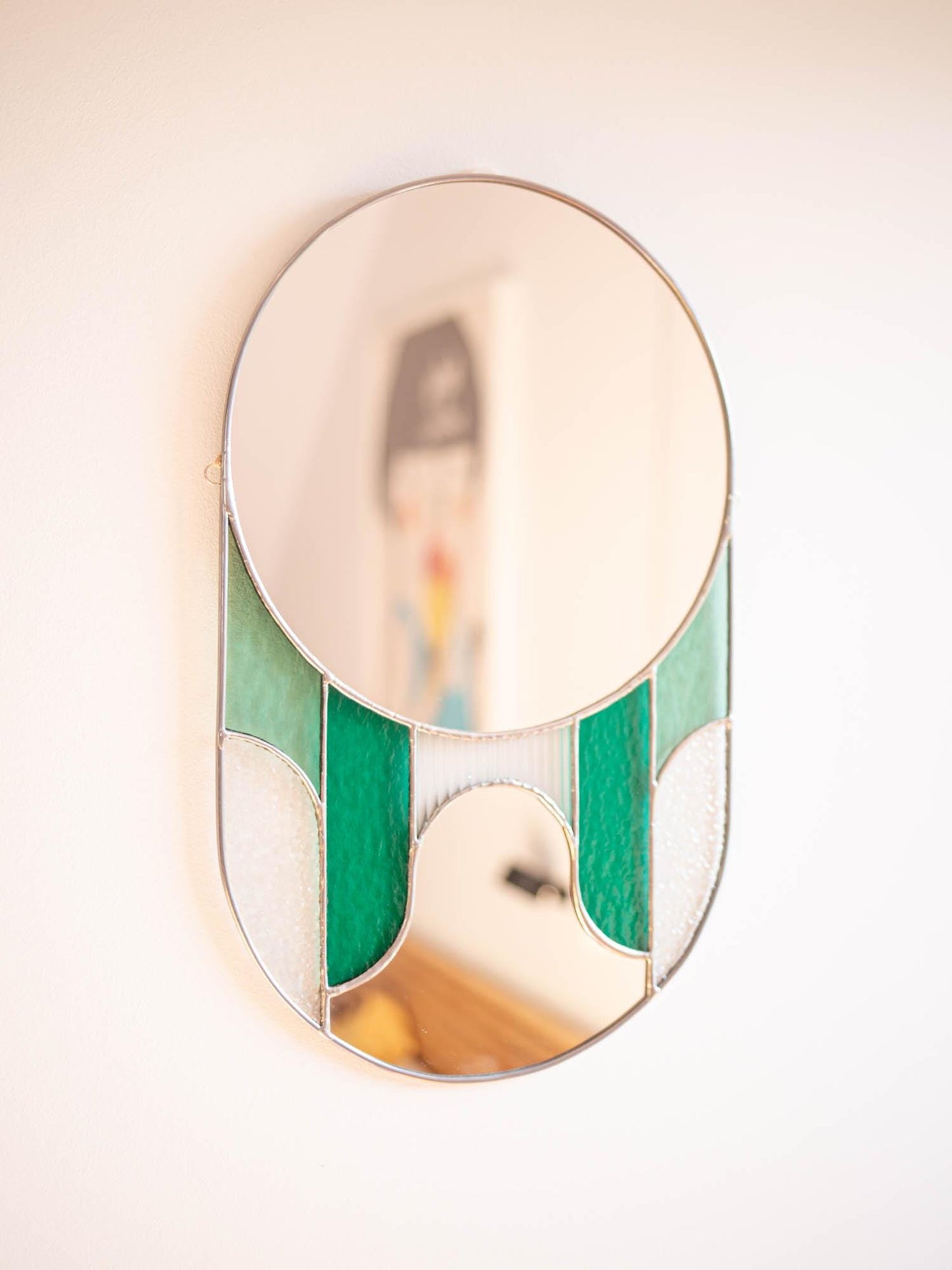 Lustro w stylu Art Deco – elegancka dekoracja do wnętrz