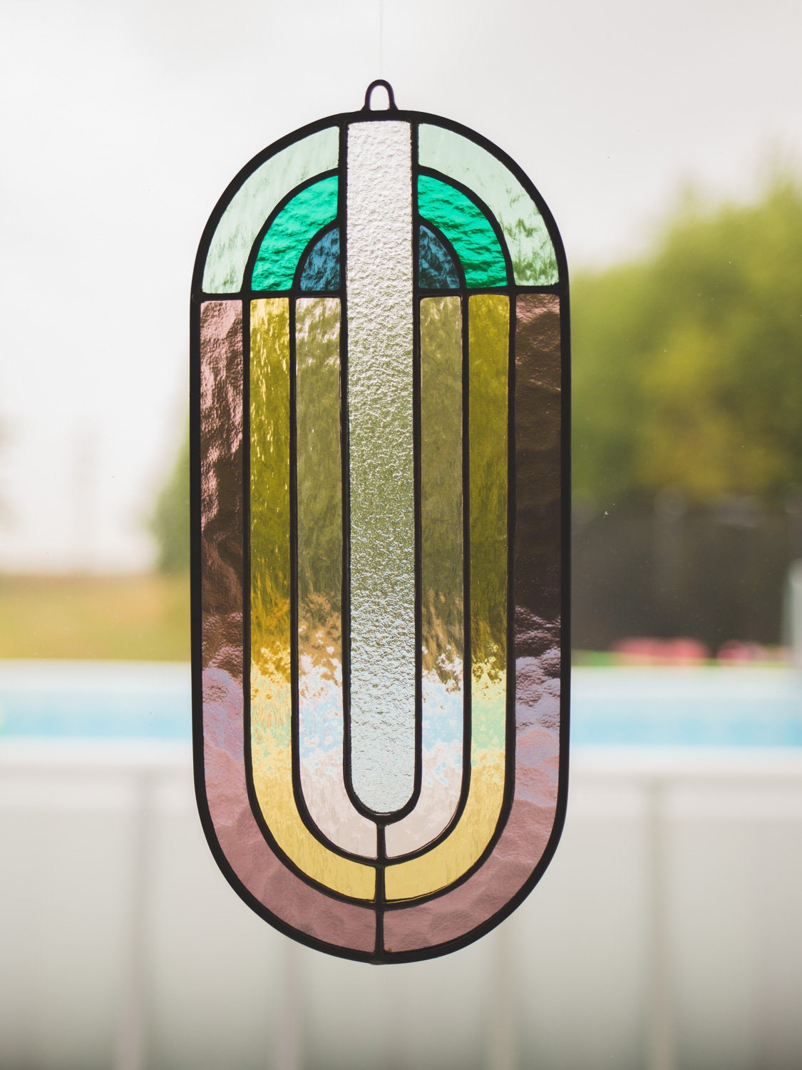 Witraż Art Deco – elegancka dekoracja okna inspirowana geometrią lat 20.